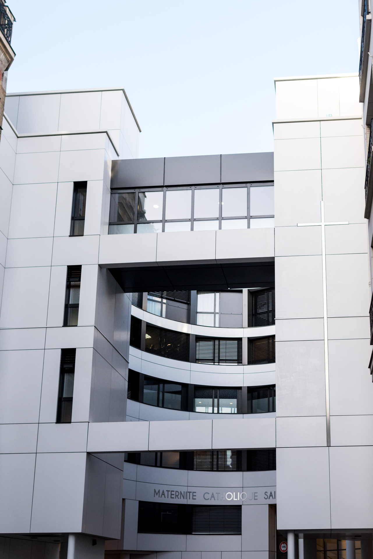 Maternité Catholique SainteFélicité (Paris 15ème) une gestion